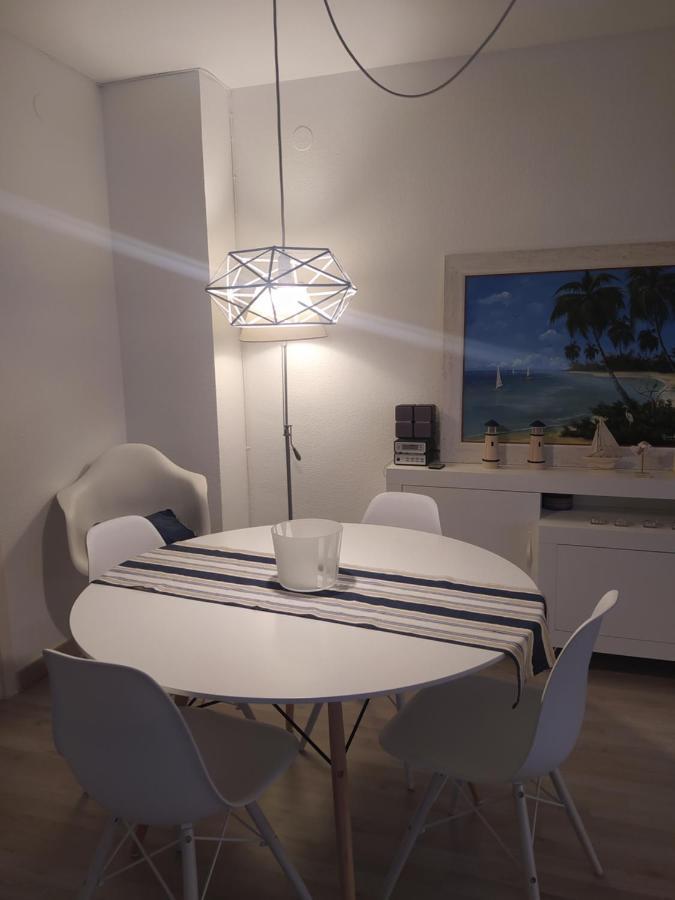 L'Ampolla Ronda Del Mar Apartment Bagian luar foto